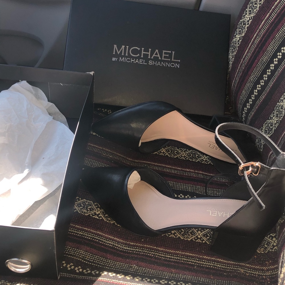 Cute black heels